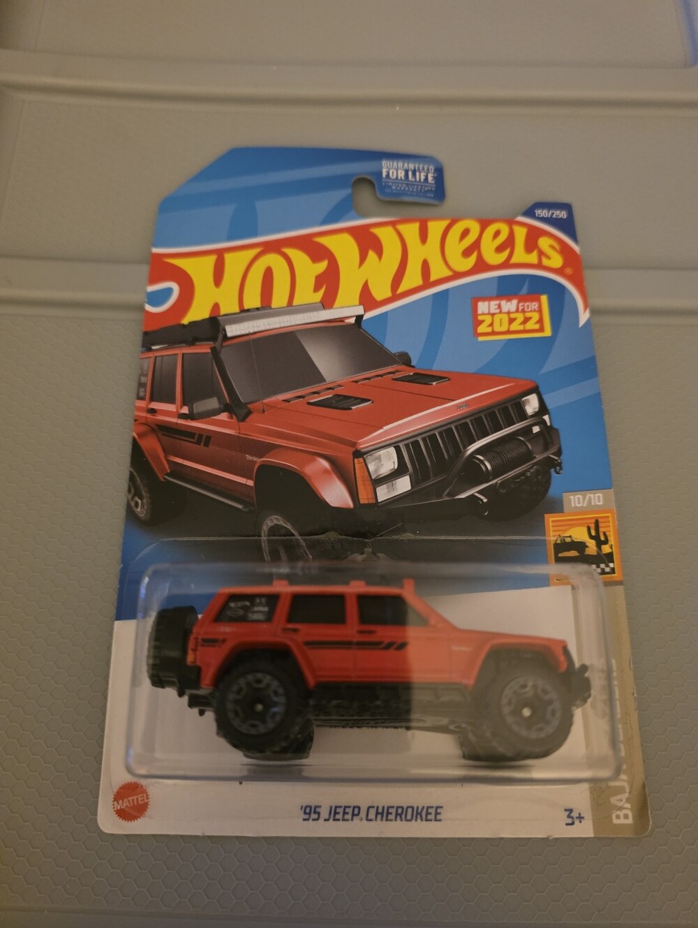 Hot Wheels '95 Jeep Cherokee Toy Car - Red